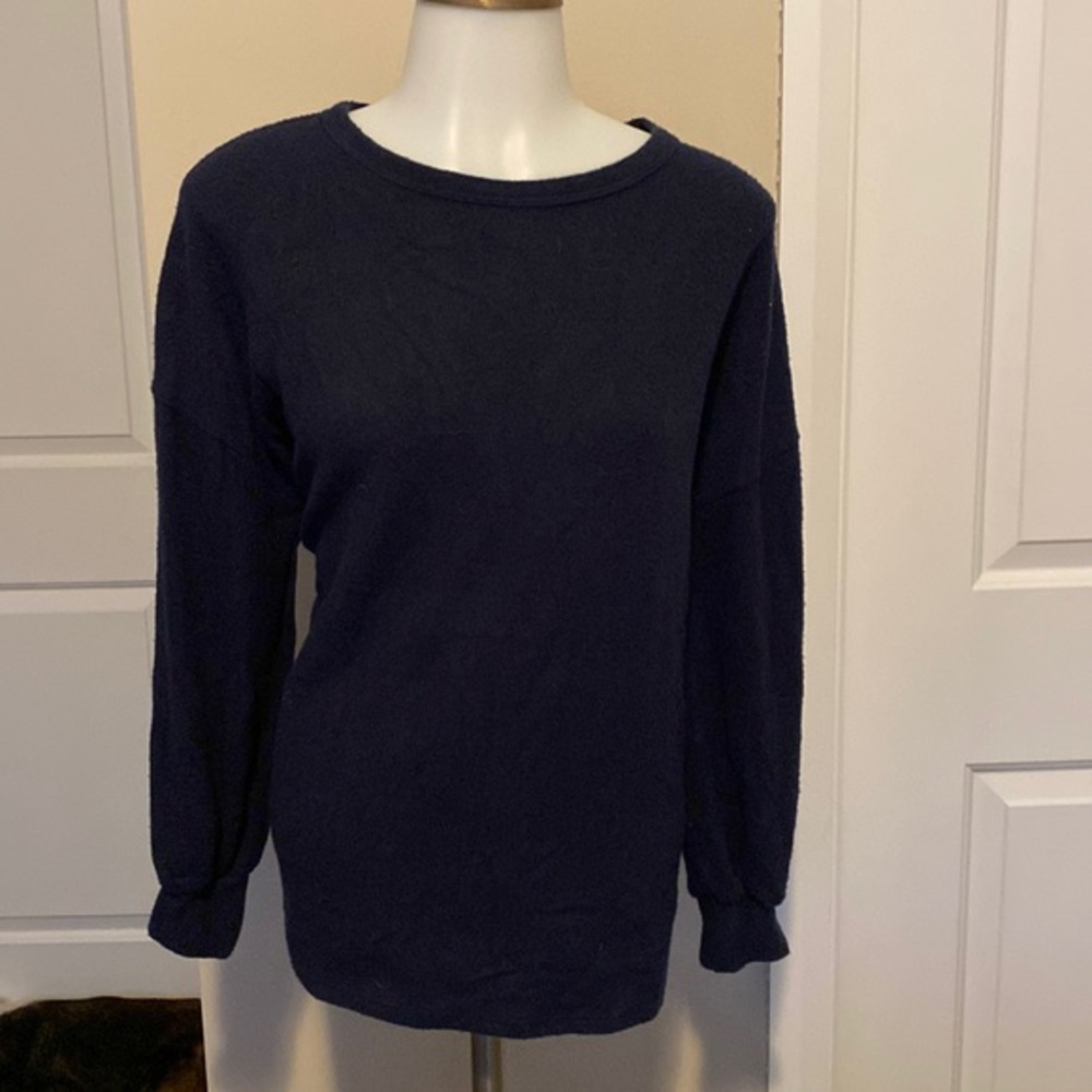 NWOT! Super Soft Basic Top Caution to the‎ Wind